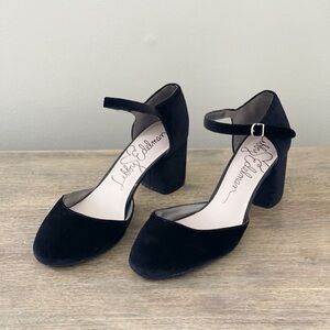 Libby Edelman Jessica Black Velvet shoes size 9 New